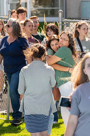 Freshman play activities on the Stadium Field, and meet the student mentors.