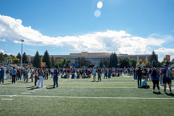 Freshman play activities on the Stadium Field, and meet the student mentors.