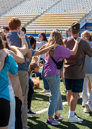 Freshman play activities on the Stadium Field, and meet the student mentors.