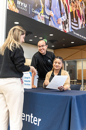Students at the Career Center.