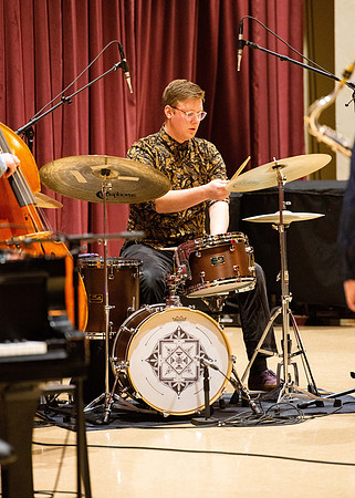 Performance of two jazz bands held at the Ensemble Hall.