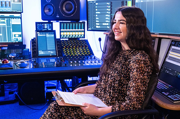 Radio interview with President and Sister Meredith.