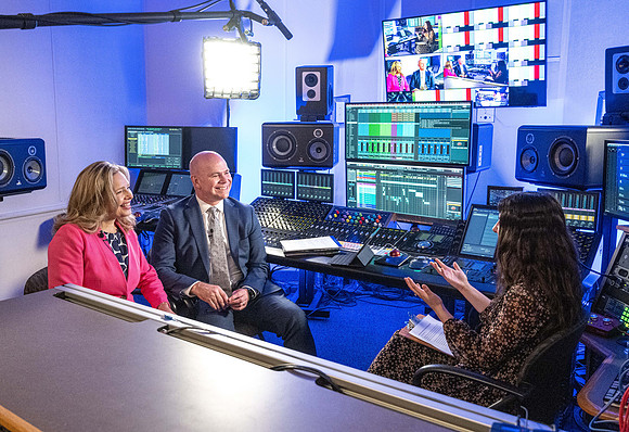 President and Sister Meredith interview with the Scroll and the BYUI Radio.