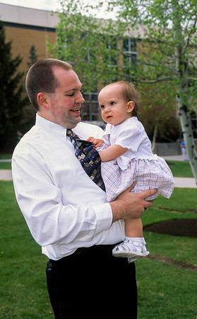Married Students-Apr 2001