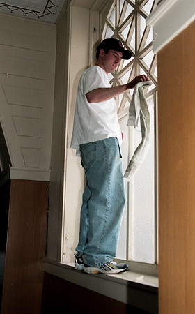 Service Project-Feb 2000