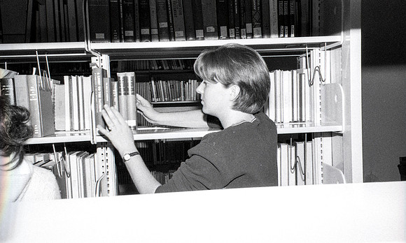 Student Service-Sep 2000