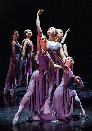 Extravadance - November 2022