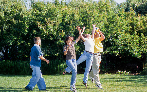 Student Social-July 1999