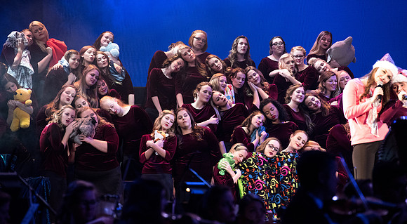 Brigham Young University-Idaho presents A BYU-Idaho Christmas 2017. Featuring BYU-Idaho Choirs, Orchestra, & Dancers with Special Guests, Santino Fontana, and Lexi Walker.