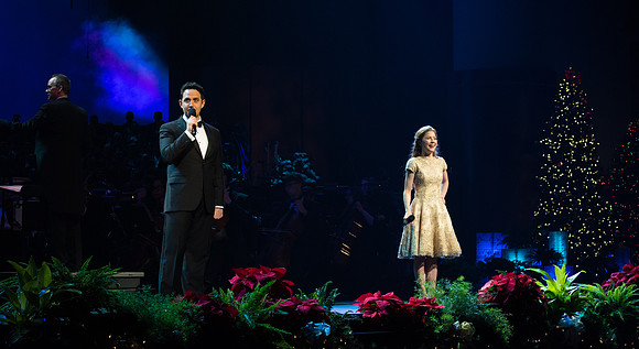 Brigham Young University-Idaho presents A BYU-Idaho Christmas 2017. Featuring BYU-Idaho Choirs, Orchestra, & Dancers with Special Guests, Santino Fontana, and Lexi Walker.