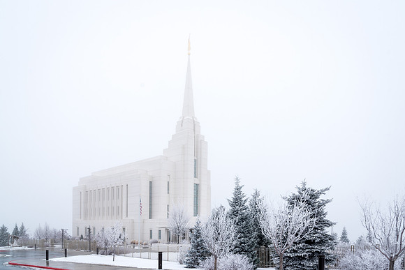 The Rexburg temple on an icy December morning. 2017