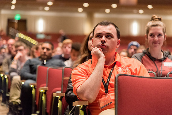Studnet Mentor, Kevin Murray attend the BYU-Idaho Welcome.