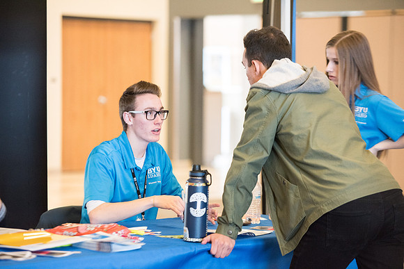 New students talking to the Student Support Staff while registering for Get Connected. Jan 2018
