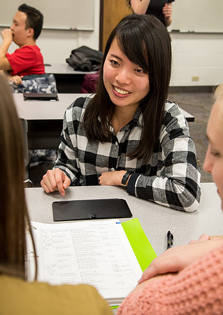 Students practice Chinese at the Conversation Lab.