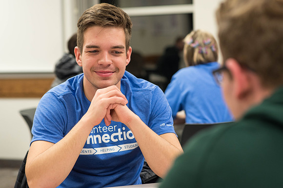 Students attend the Russian Lab to practice the Russian language. 2018