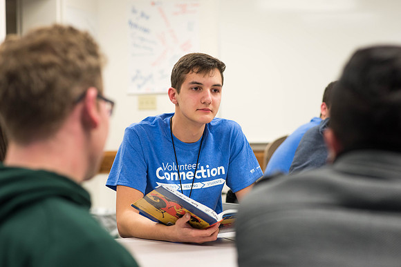 Students attend the Russian Lab to practice the Russian language. 2018
