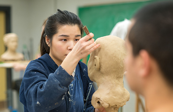 Art480R Sculpture III taught by Kody Keller. Advanced Art students working on a sculpture bust. Feb 2018
