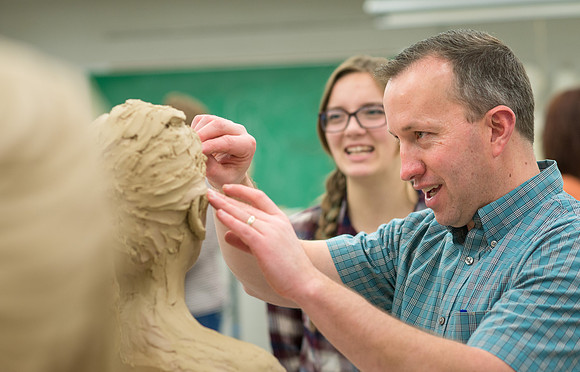 Art480R Sculpture III taught by Kody Keller. Advanced Art students working on a sculpture bust. Feb 2018