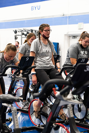 BYUI students participate in on campus fitness classes in the evening.