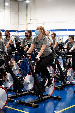 BYUI students participate in on campus fitness classes in the evening.