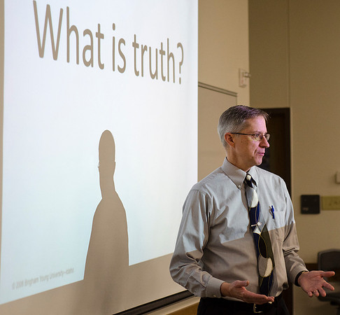 What is Truth? An introductory lecture by Alan Holyoak teaching a Science Foundation class.