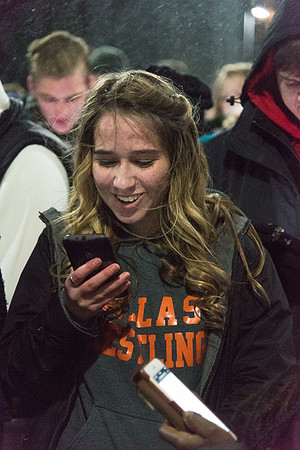 Student end their Sabbath day by singing the hymns together either in Spanish or in English under the Stadium.