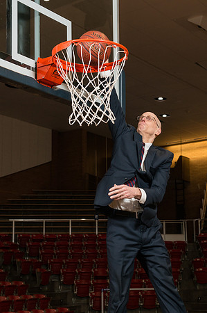 7'8" Superstar basketball player runs a 4.3sec 40, jumps 50" verticle and shoots 95% from the 3 point arc.