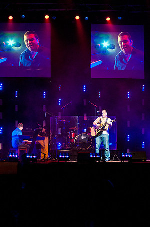 Guitars Unplugged 2011