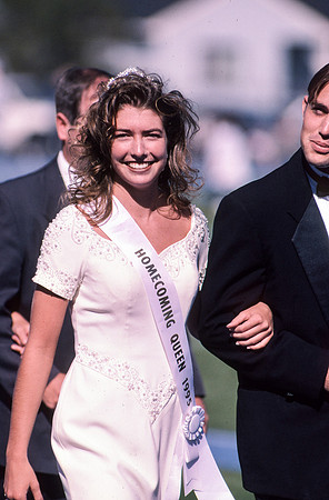 Homecoming Football game, Homecoming queen.