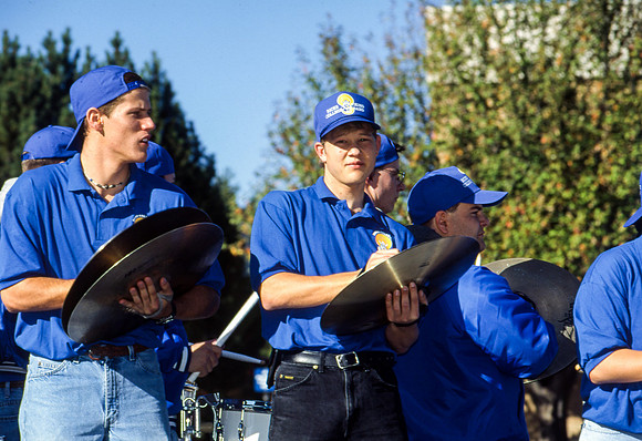 Homecoming parade, viking band.