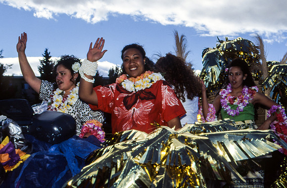 Homecoming parade, Polynesian float