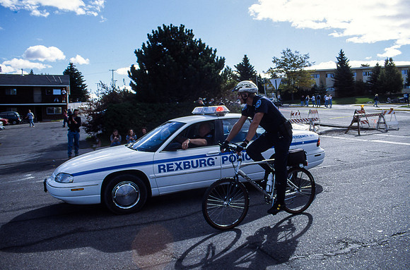 Homecoming parade, Rexburg police.