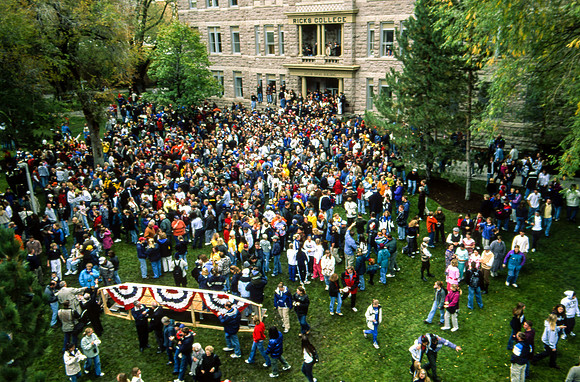 Spori Celebration Oct 2000