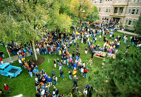 Spori Celebration Oct 2000