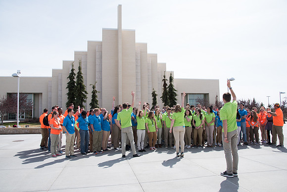BYU-Idaho Get Connected Volunteers group photo. Apr 2018