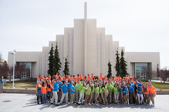 BYU-Idaho Get Connected Volunteers group photo. Apr 2018