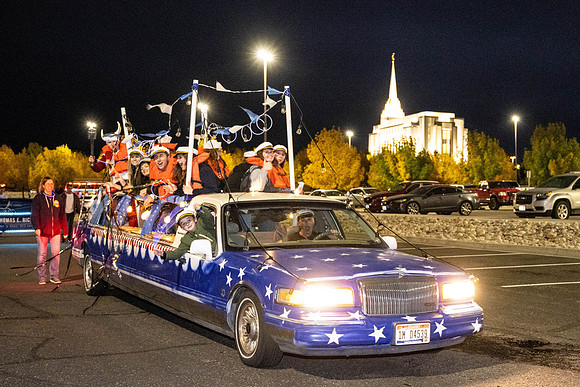 Spirit Week parade and torch lighting ceremony - Oct 2023
