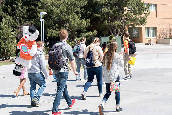 New students go on a tour with thier I-Team and discover BYU-Idaho.