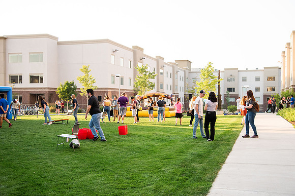 Students gather at Center Square to play games and have treats at the end of the spring 2021 semester.