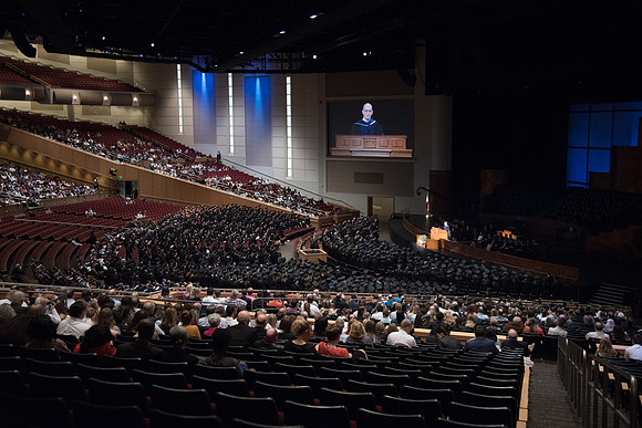 President Henry J. Eyring speaking at Winter Semester Commencement in the BYU-Idaho Center. April 2018