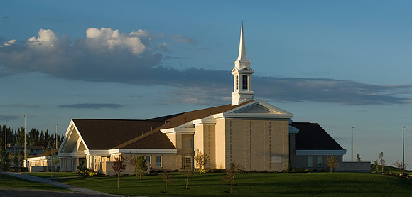 BYU-Idaho Married Stake Center