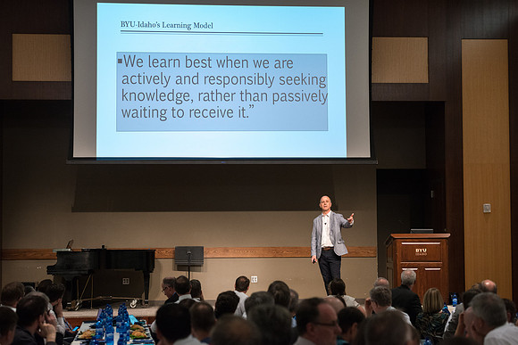 Faculty luncheon guest speaker, James M. Lang, shares insites on Small Teaching: "From Minor Changes To Major Learning". Faculty discuss concepts taught.