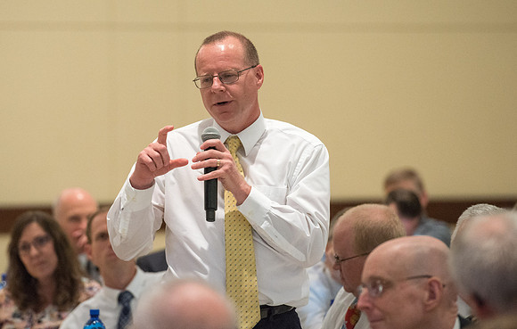 Faculty luncheon guest speaker, James M. Lang, shares insites on Small Teaching: "From Minor Changes To Major Learning". Faculty discuss concepts taught.
