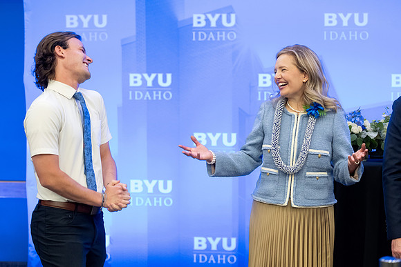 President and Sister Meredith meet and greet students at the public reception following the inauguration.