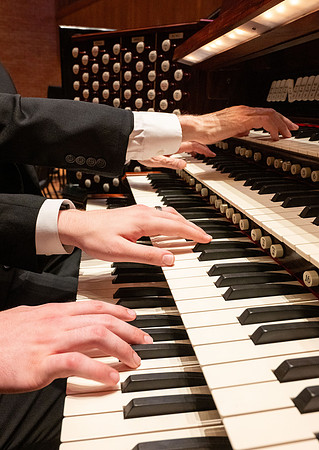 Daniel Kerr and David to perform at an Organ Duet concert in the Barrus Concert Hall.