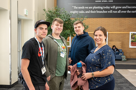 High School seniors visit campus with their families.