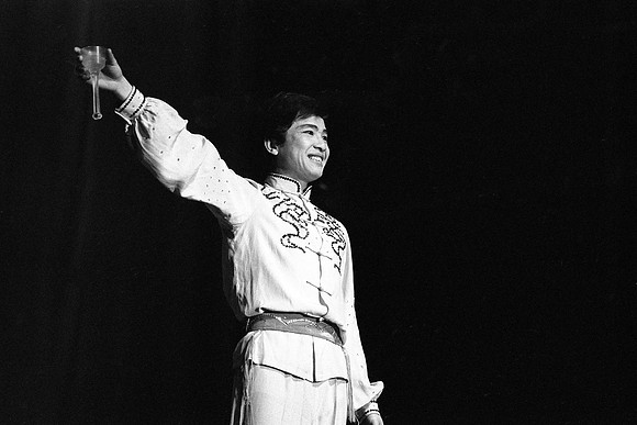 Peking Acrobats Perform at Ricks College - Center Stage - Feb 1989