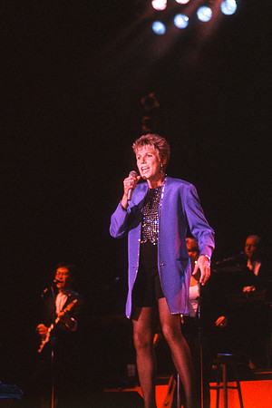 Anne Murray Performs at Rick's College - Center Stage - Oct 1992