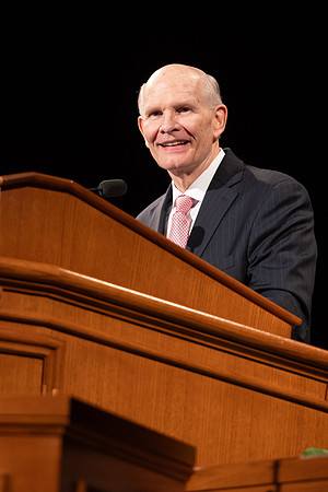 Elder Renlund and his wife Ruth, address BYU-Idaho students in the I-Center.