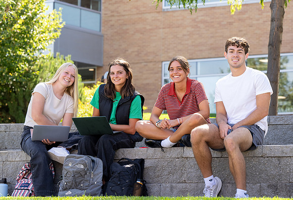 Students on Campus - Sept 2023